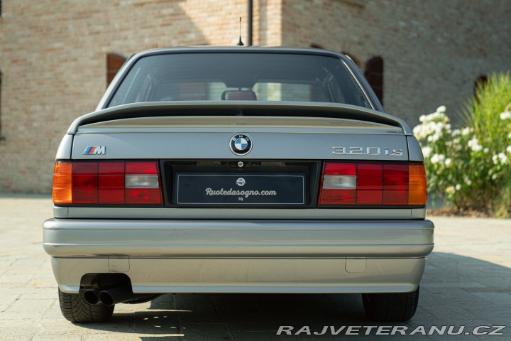 BMW 3 320 is e30 1988