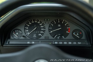 BMW 3 320 is e30 1988