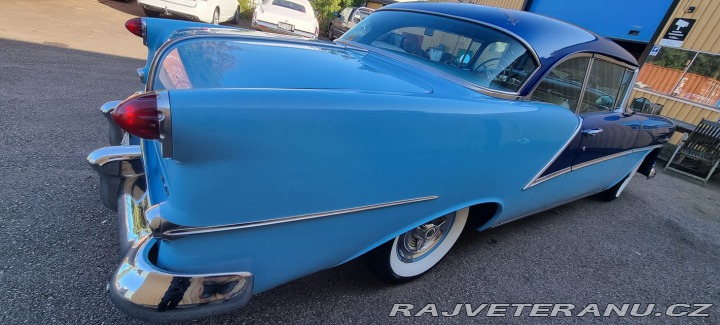 Oldsmobile 98 Holiday Coupe 1954