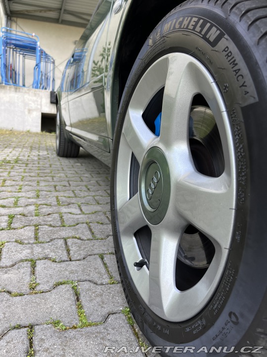 Audi A6 quattro 2.7t po renovaci 2002