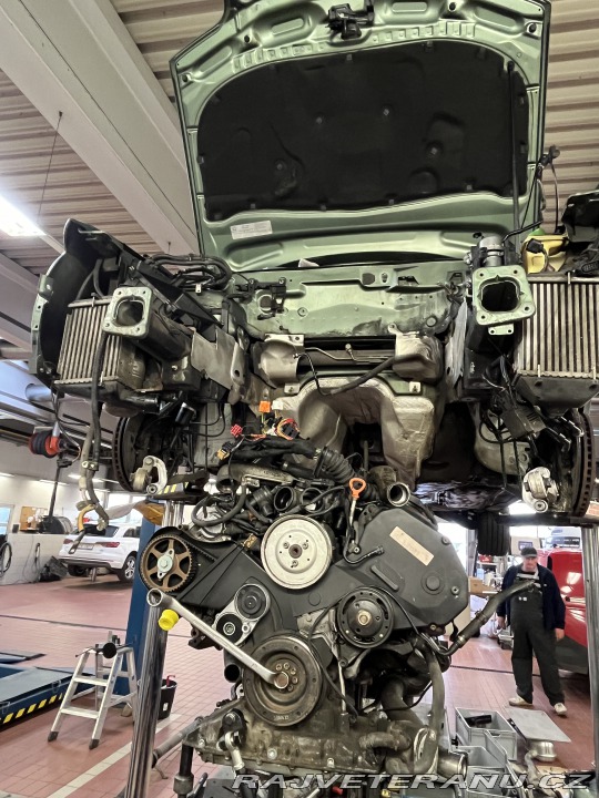 Audi A6 quattro 2.7t po renovaci 2002