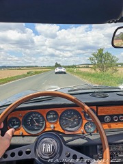 Fiat 124 spider 1975