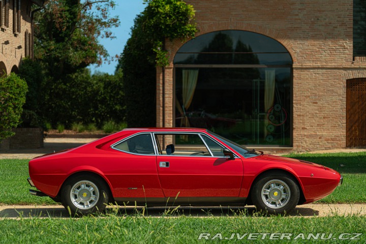 Ferrari Dino 308 GT4 1975