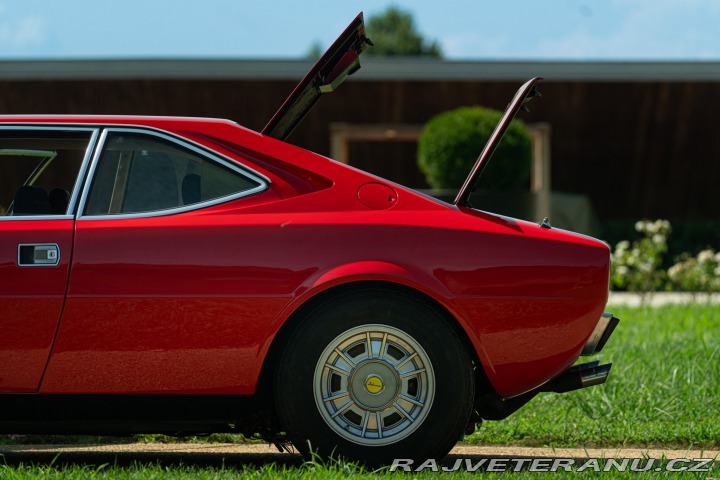 Ferrari Dino 308 GT4 1975