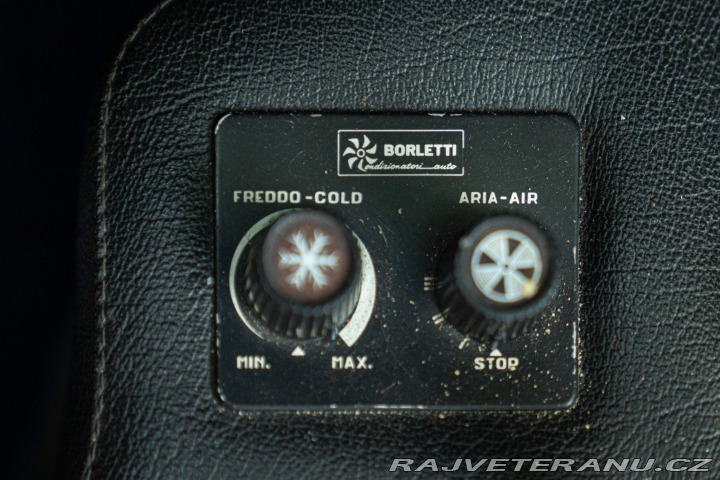 Ferrari Dino 308 GT4 1975