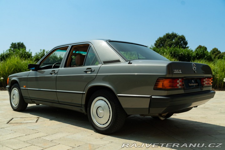Mercedes-Benz 190 E 1987