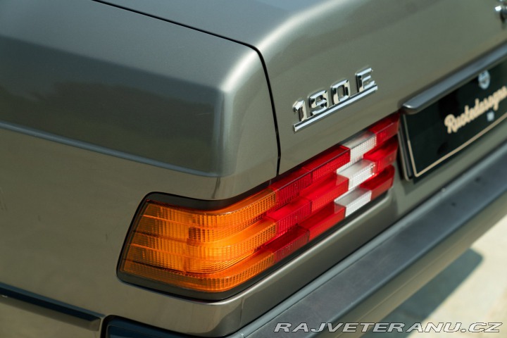 Mercedes-Benz 190 E 1987