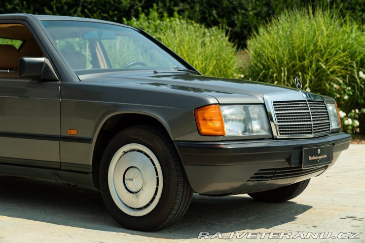 Mercedes-Benz 190 E 1987