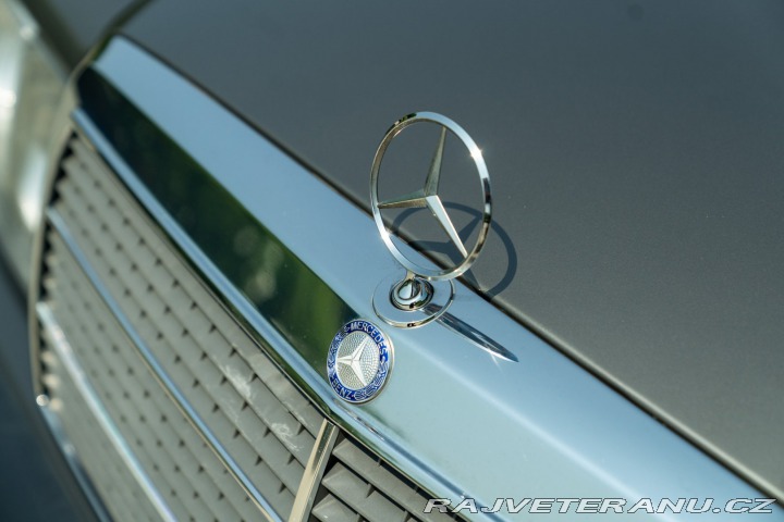 Mercedes-Benz 190 E 1987