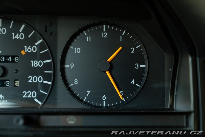 Mercedes-Benz 190 E 1987