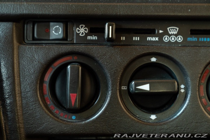 Mercedes-Benz 190 E 1987
