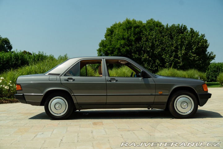 Mercedes-Benz 190 E 1987