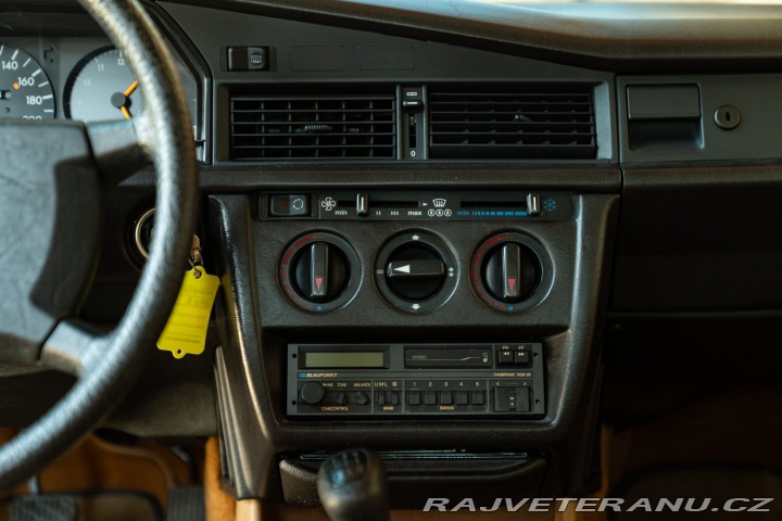 Mercedes-Benz 190 E 1987