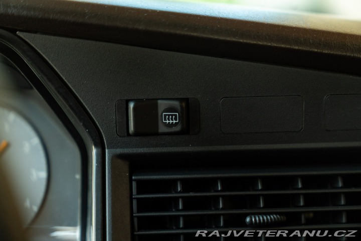 Mercedes-Benz 190 E 1987
