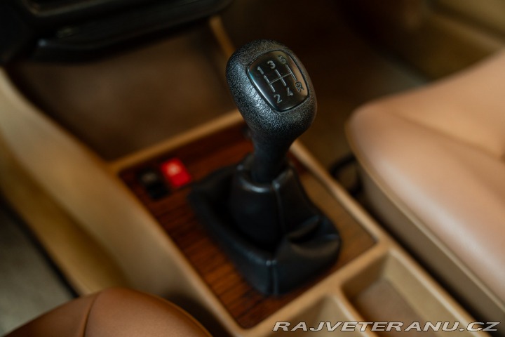 Mercedes-Benz 190 E 1987