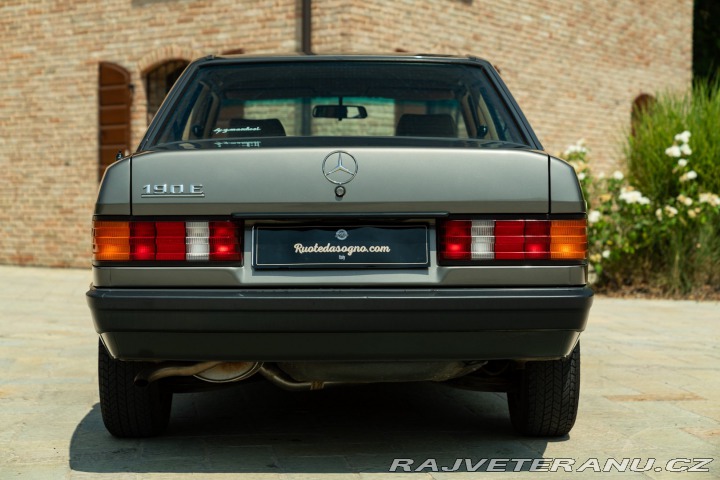 Mercedes-Benz 190 E 1987