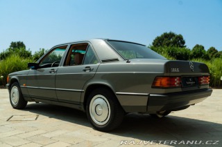Mercedes-Benz 190 E 1987