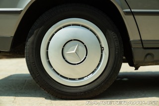 Mercedes-Benz 190 E 1987