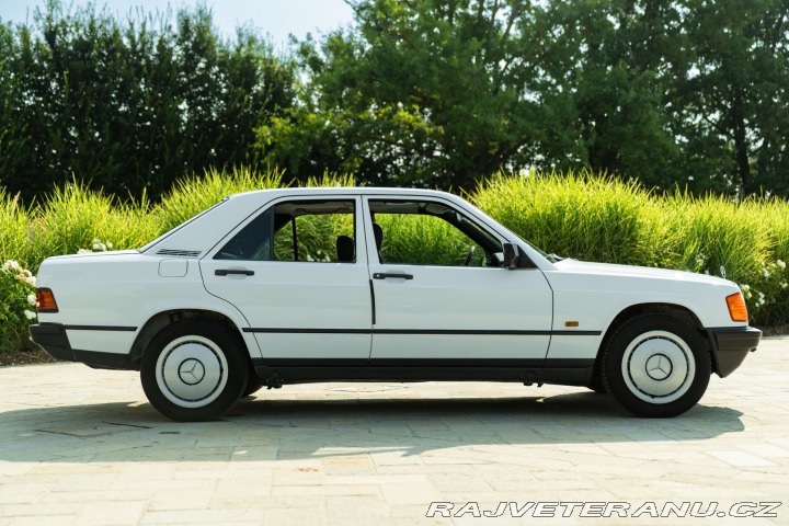 Mercedes-Benz 190 E 1987