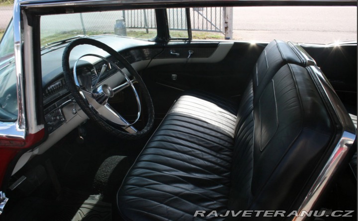 Cadillac Coupe de Ville 1956