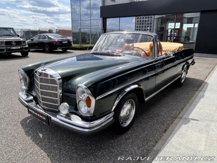 Mercedes-Benz 220 SE / W111 1963