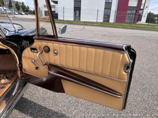 Mercedes-Benz 220 SE / W111 1963