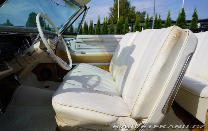 Cadillac DeVille Convertible 1966