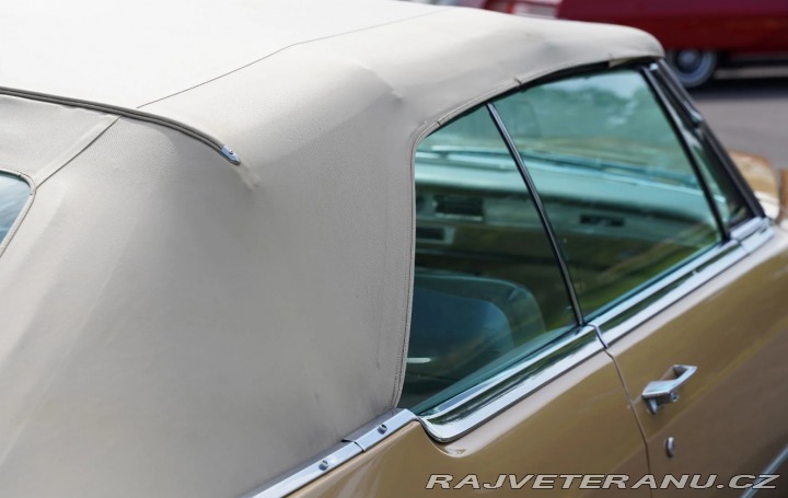 Cadillac DeVille Convertible 1966