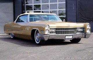 Cadillac DeVille Convertible 1966