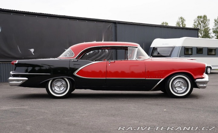 Oldsmobile 98 Holiday 324 1956