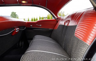 Oldsmobile 98 Holiday 324 1956