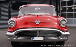 Oldsmobile 98 Holiday 324 1956