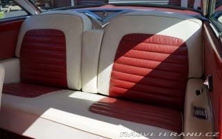 Ford Fairlane Crown Victoria 1955