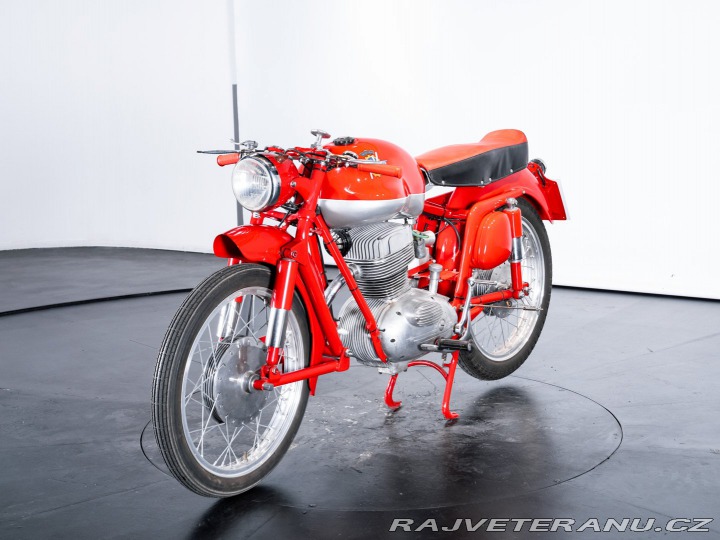 Ostatní značky Ostatní modely MV Agusta MV 175 CS DISCO VOLANTE 1957