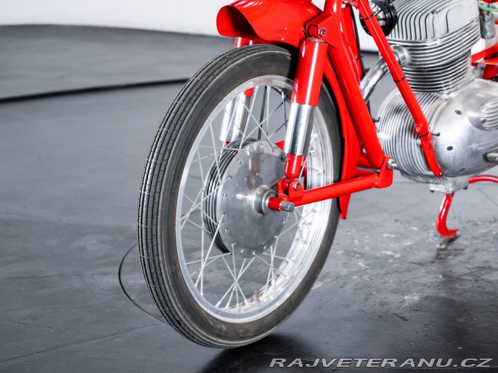 Ostatní značky Ostatní modely MV Agusta MV 175 CS DISCO VOLANTE 1957