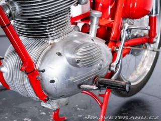 Ostatní značky Ostatní modely MV Agusta MV 175 CS DISCO VOLANTE 1957