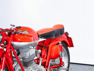 Ostatní značky Ostatní modely MV Agusta MV 175 CS DISCO VOLANTE 1957