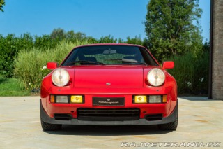 Porsche 928 S 1984