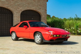 Porsche 928 S 1984