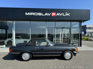 Mercedes-Benz SL W107 SL300 1989