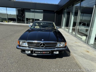 Mercedes-Benz SL W107 SL300 1989