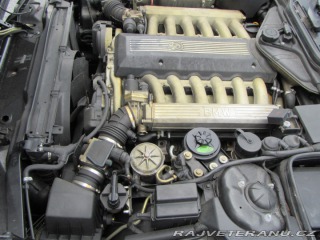 BMW 7 750 I E32 1990