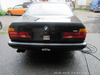 BMW 7 750 I E32 1990
