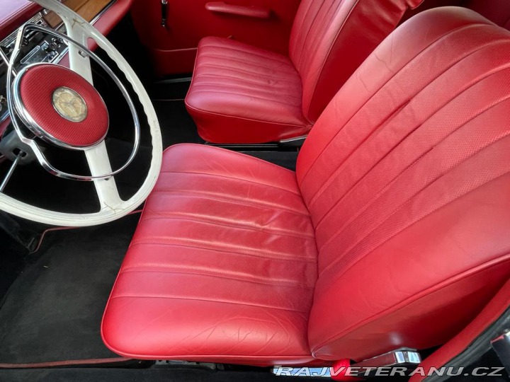 Mercedes-Benz 200 w110 1966