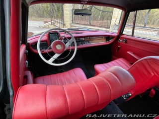Mercedes-Benz 200 w110 1966