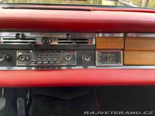 Mercedes-Benz 200 w110 1966
