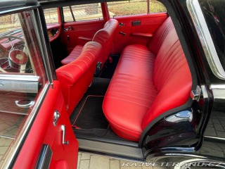 Mercedes-Benz 200 w110 1966