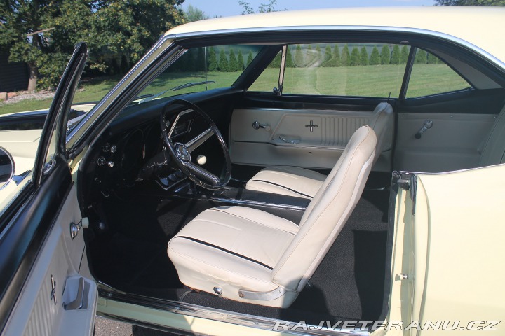 Chevrolet Camaro RS, 327 V8, 4st. manuál 1966