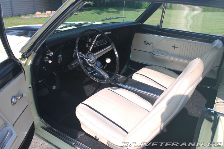 Chevrolet Camaro RS, 327 V8, 4st. manuál 1966