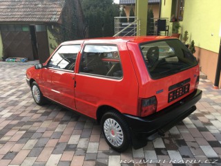 Fiat Uno Logo 2000